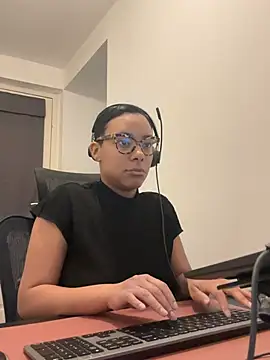 Melia Rayne online show from 02.27.26