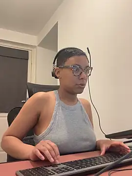 Melia Rayne online show from 03.27.26