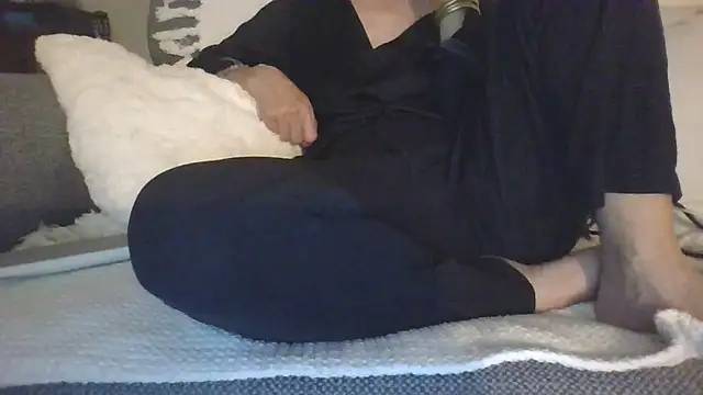 Valentinette online show from 04.14.26