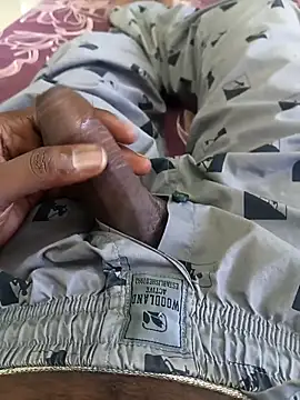 Tn localboy69 online show from 09.29.25