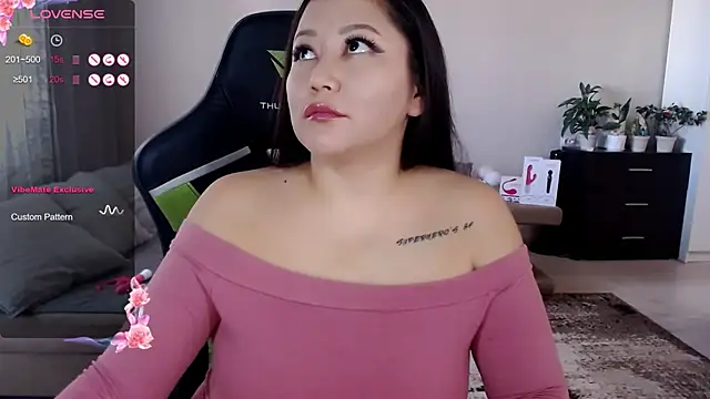 LisaAsianFlower online show from 09.18.25