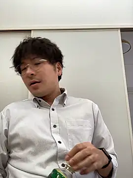 waka3232 online show from 10.15.25