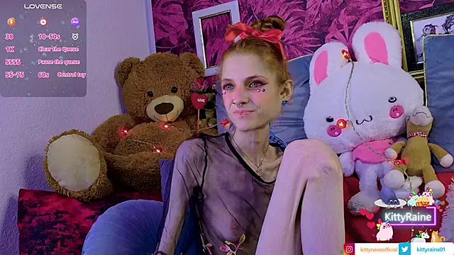 Snapshot of KittyRaine chatting on 06.16.26 KittyRaine online show from 06.16.26