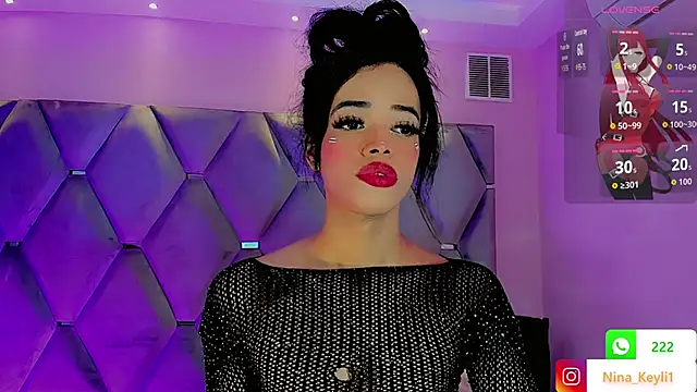 Snapshot of Nina_Keyli chatting on 09.30.25 Nina Keyli online show from 09.30.25