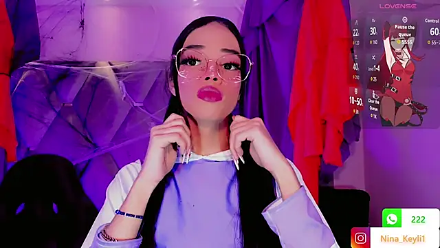 Snapshot of Nina_Keyli chatting on 11.01.25 Nina Keyli online show from 11.01.25