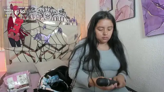 EmilyBrownn  online show from 11.01.25