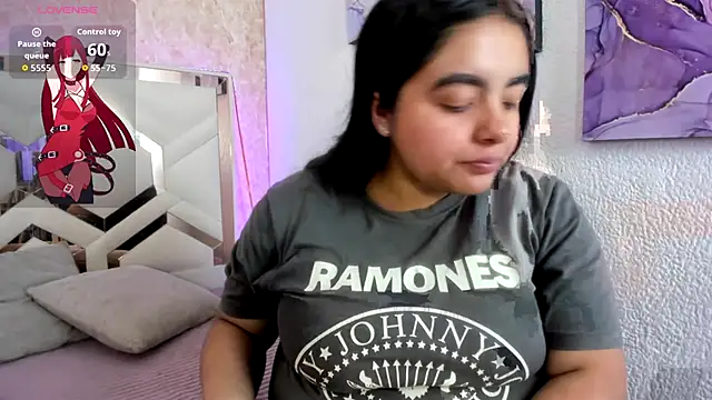 EmilyBrownn  online show from 11.10.25