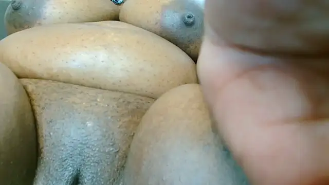 Nipples Lovers30 online show from 03.21.25