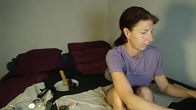 HerrundFrau-M online show from 04.16.26