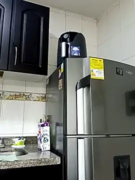 victoria wayne online show from 03.12.25