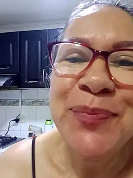 victoria wayne online show from 09.11.25