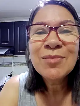 victoria wayne online show from 10.30.25