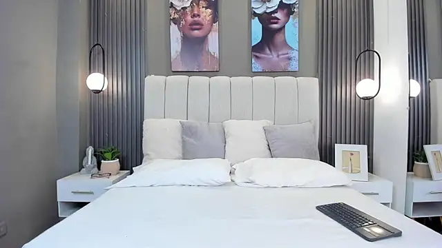 GiannaColling1 online show from 02.05.26