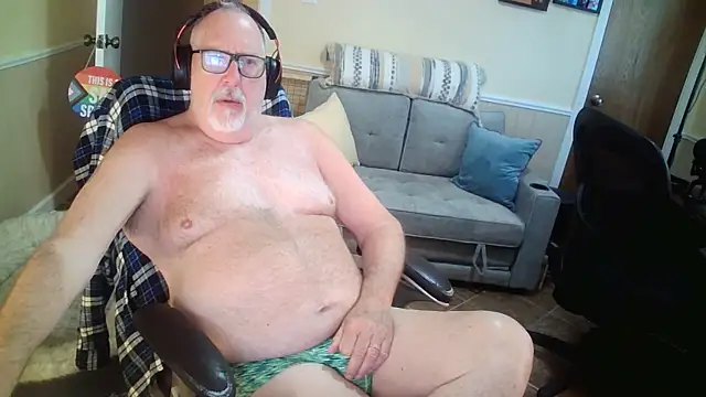 superbearboss online show from 05.16.26