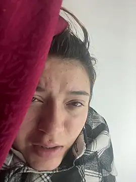 Karina Leon online show from 04.15.26