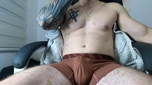 Isaac Carter online show from 11.03.25