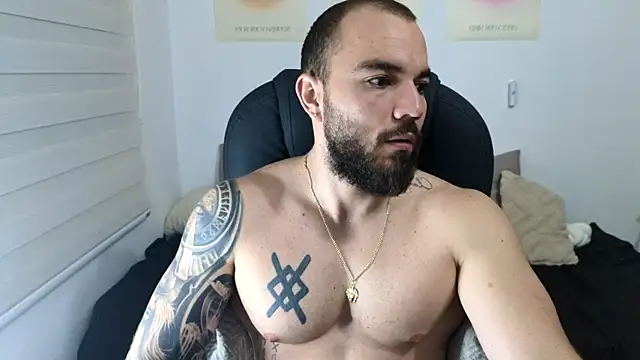 Isaac Carter online show from 11.08.25