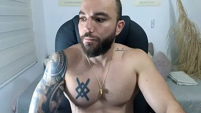 Isaac Carter online show from 12.03.25