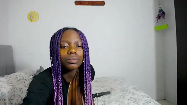 Kennya   online show from 03.19.25