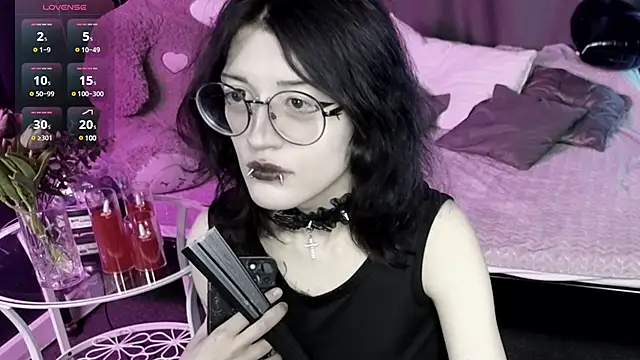 Setsunai  online show from 03.13.25