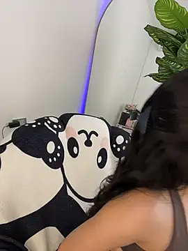  Emily Thompson  online show from 07.17.26