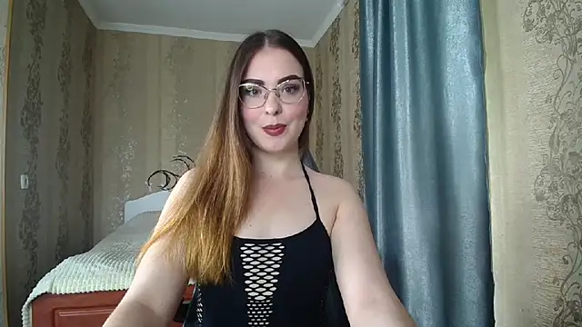 Snapshot of Leila_Kissyu chatting on 05.15.26 Leila Kissyu online show from 05.15.26