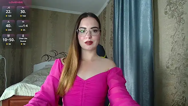 Snapshot of Leila_Kissyu chatting on 06.02.26 Leila Kissyu online show from 06.02.26