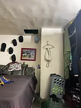 Monkey uchiha777 online show from 03.18.25