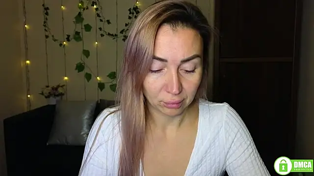 Kiss julli88I online show from 11.18.25