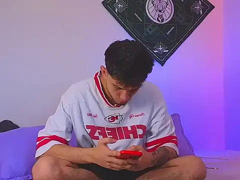 samevansx  online show from 11.27.25