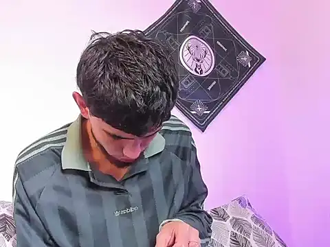 samevansx  online show from 04.10.26