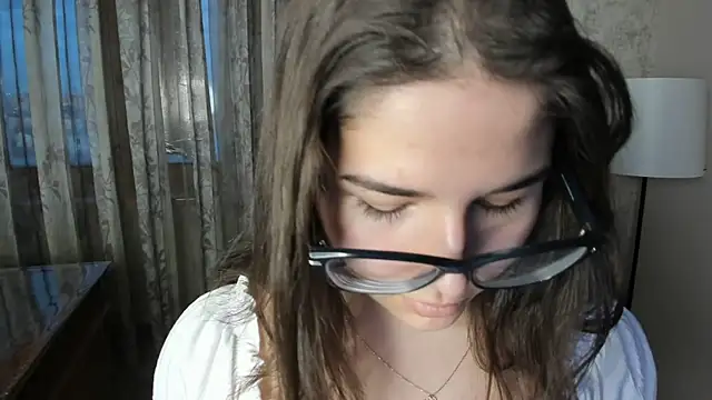 FloraBanford online show from 03.20.25