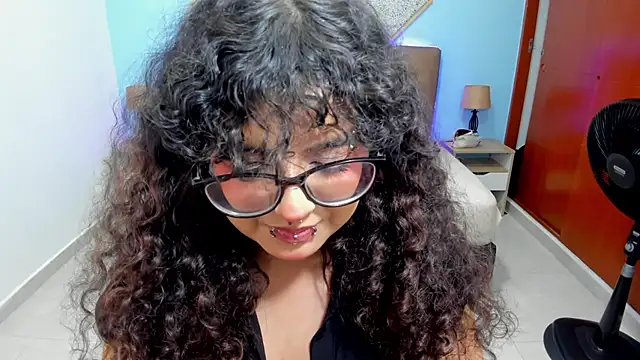 Snapshot of _Lilly_miller chatting on 09.16.25 Lilly miller online show from 09.16.25
