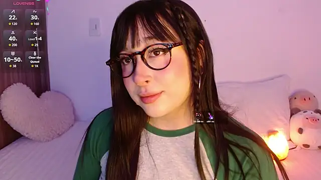 Oliviargf online show from 11.20.25