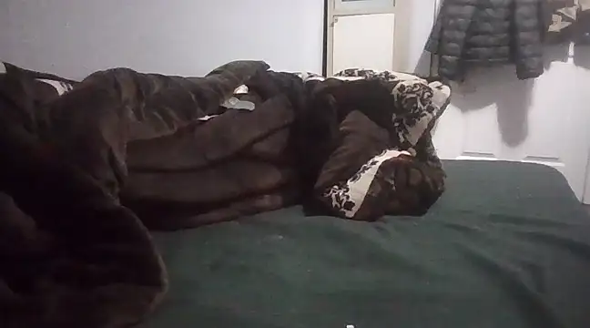 Snapshot of njariwala6 chatting on 03.08.25 njariwala6 online show from 03.08.25