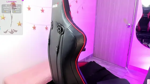 LindaSilverstone online show from 04.13.26