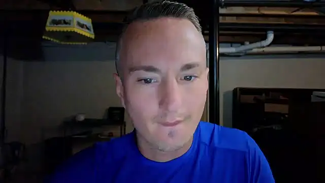 TheDaddy005 online show from 12.22.25