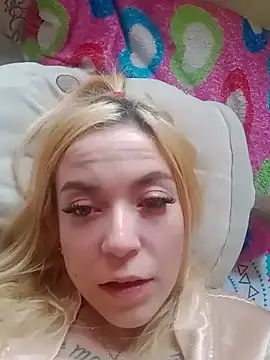 Snapshot of sara_crushx chatting on 03.06.25 sara crushx online show from 03.06.25