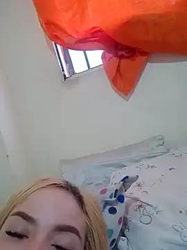 Snapshot of sara_crushx chatting on 03.07.25 sara crushx online show from 03.07.25