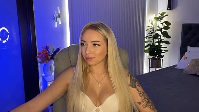 OhMyEmma online show from 10.21.25