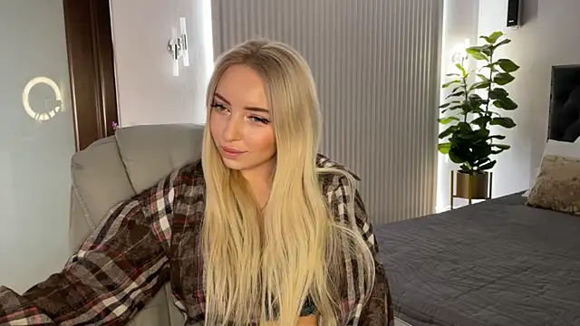 OhMyEmma online show from 11.27.25