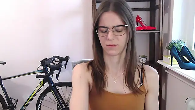 love megi online show from 02.22.26