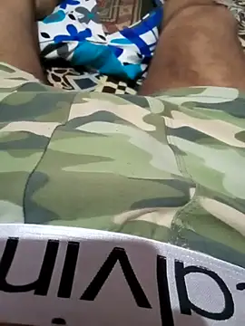 Snapshot of im_clit_sucker chatting on 03.16.25 im clit sucker online show from 03.16.25