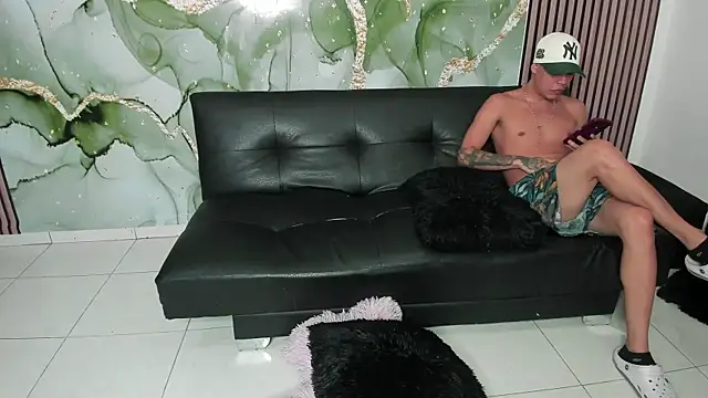 Snapshot of hot_dirty_paradise_66 chatting on 02.10.26 hot dirty paradise 66 online show from 02.10.26