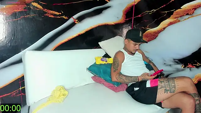 Snapshot of hot_dirty_paradise_66 chatting on 03.03.26 hot dirty paradise 66 online show from 03.03.26