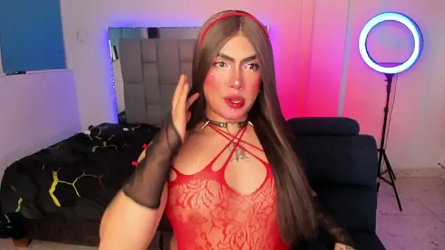 Snapshot of Sophie_whitexxx chatting on 07.20.26 Sophie whitexxx online show from 07.20.26