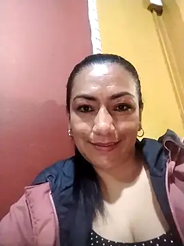 Snapshot of Carlasm- chatting on 03.08.25 Carlasm- online show from 03.08.25