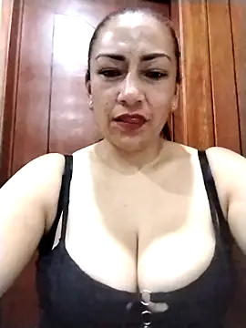 Snapshot of Carlasm- chatting on 10.01.25 Carlasm- online show from 10.01.25