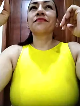 Snapshot of Carlasm- chatting on 12.13.25 Carlasm- online show from 12.13.25