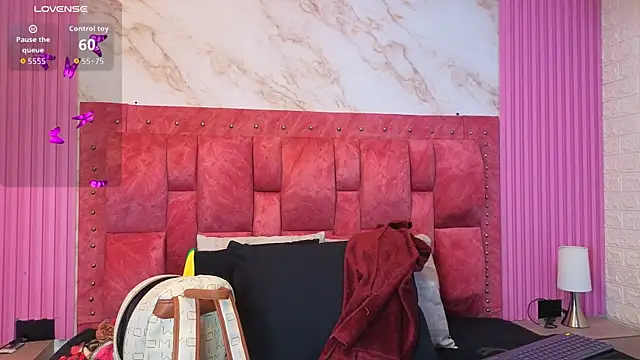 goldilockss15 online show from 04.06.26